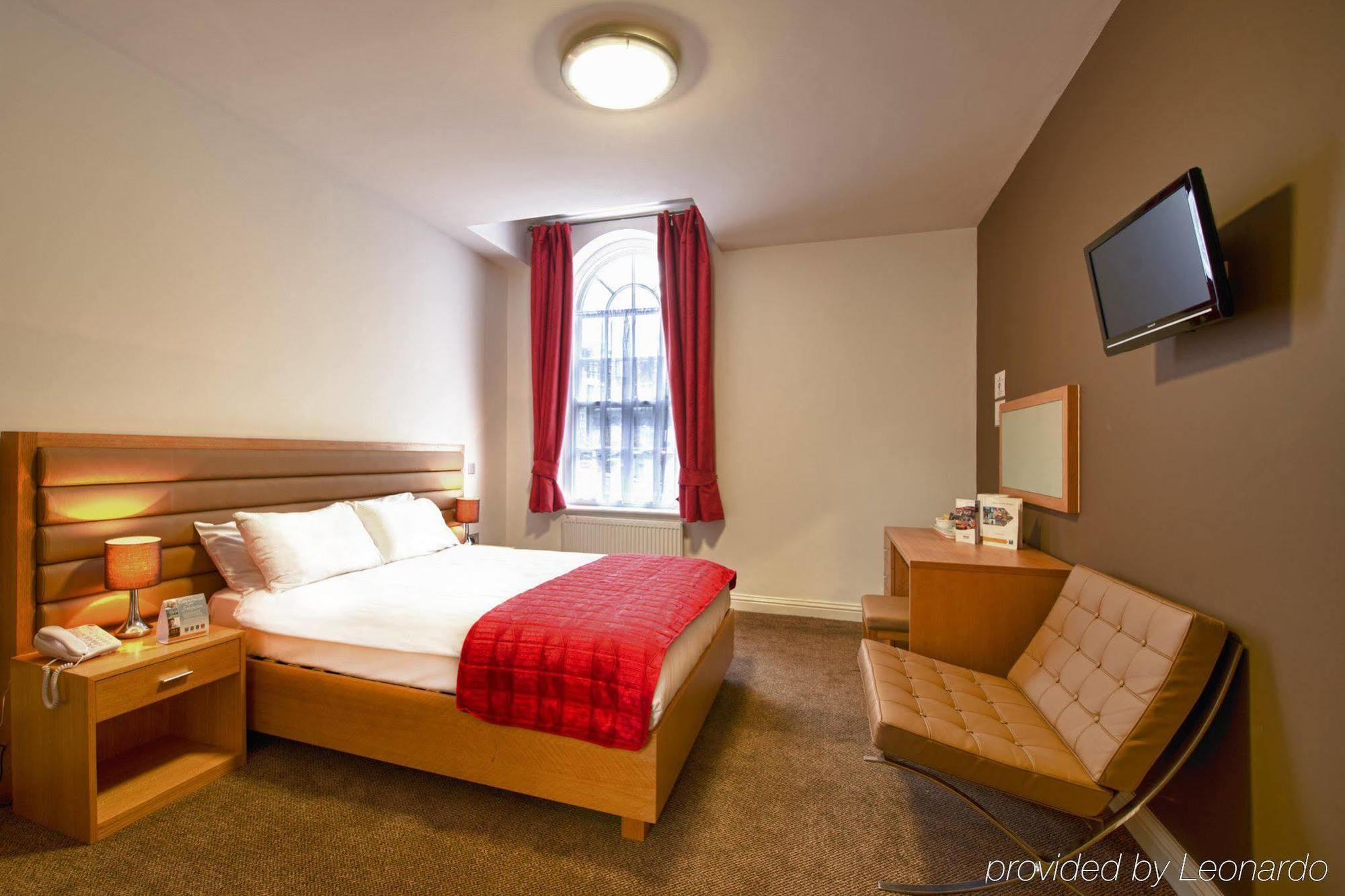 Hotel OYO London Luton Esterno foto
